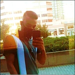 Meet your Posher, Raz